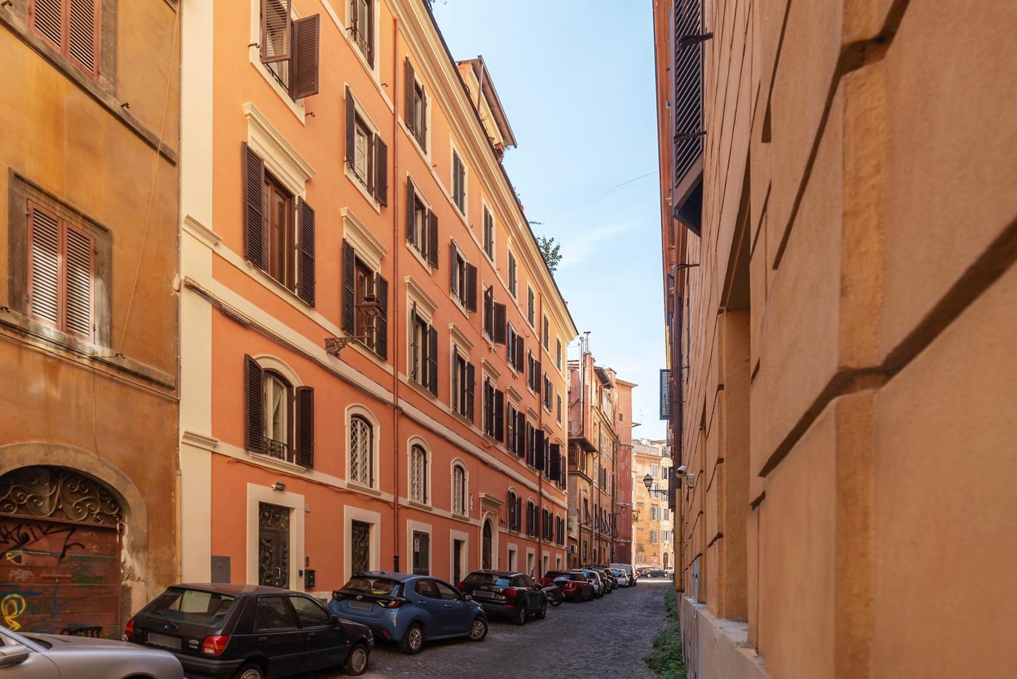 A Due Passi Da Santa Maria Maggiore Apartment *
